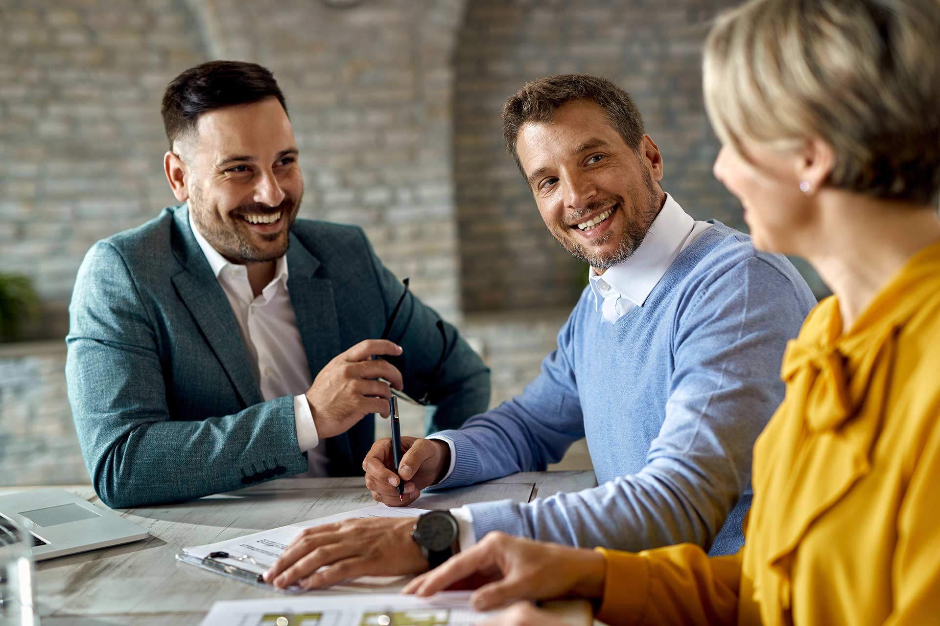 Website Doanh nghiệp Thương mại Điện tử (E-commerce)